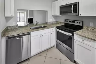1918 Pelican Landing Blvd, Clearwater, FL 33762 - Photo 4
