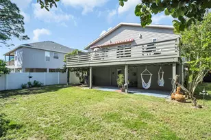 1907 Gulf Beach Blvd, Tarpon Springs, FL 34689 - Photo 44