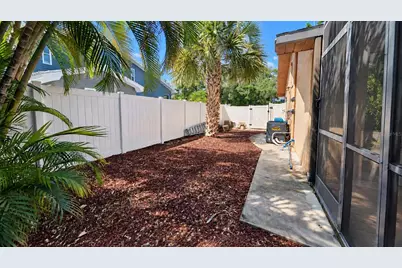1040 Rosetree Ln, Tarpon Springs, FL 34689 - Photo 48