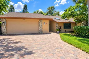 1040 Rosetree Ln, Tarpon Springs, FL 34689 - Photo 60