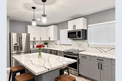 11723 Raintree Village Boulevard #D, Temple Terrace, FL 33617 - Photo 4
