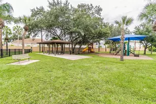 4804 Longwater Way N, Tampa, FL 33615 - Photo 72