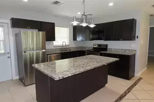 1841 West Dr, Clearwater, FL 33755 - Photo 8