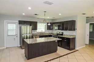 1841 West Dr, Clearwater, FL 33755 - Photo 6