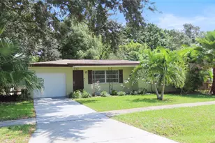 1841 West Dr, Clearwater, FL 33755 - Photo 1