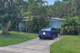 324 Golden Sands Dr, Sarasota, FL 34232 - Photo 1