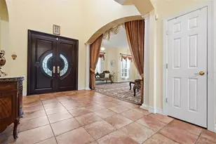 18004 Lanai Isle Dr, Tampa, FL 33647 - Photo 6