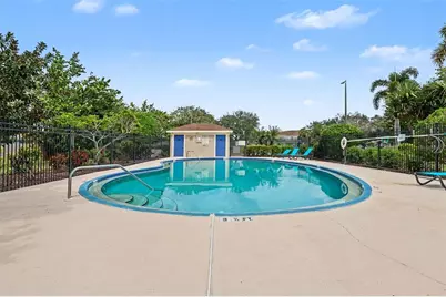 6137 Bayside Key Drive, Tampa, FL 33615 - Photo 32