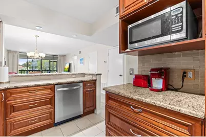 1801 Mariner Drive #13, Tarpon Springs, FL 34689 - Photo 10