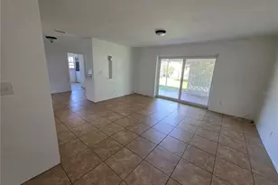3119 60th St N, Saint Petersburg, FL 33710 - Photo 2