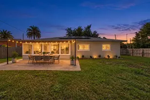 1450 Carolyn Ln, Clearwater, FL 33755 - Photo 4