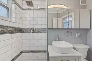 6742 35th Ave N, Saint Petersburg, FL 33710 - Photo 6