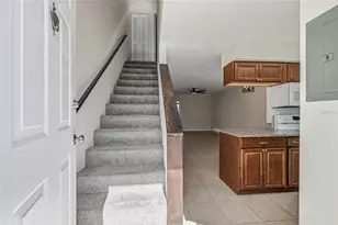 11906 Cypress Hill Cir, Tampa, FL 33626 - Photo 4