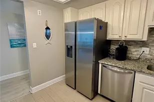 675 S Gulfview Blvd, Clearwater, FL 33767 - Photo 32