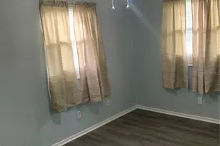 3801 Argon Dr, Tampa, FL 33619 - Photo 14