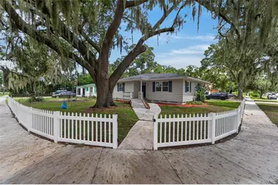 703 Interlachen Pkwy, Lakeland, FL 33801 - Photo 2