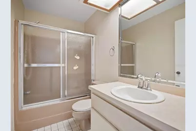 2289 Lake Forest Avenue, Spring Hill, FL 34609 - Photo 20