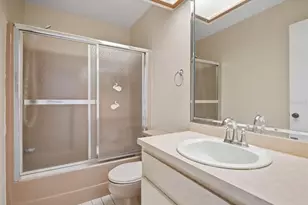 2289 Lake Forest Ave, Spring Hill, FL 34609 - Photo 20