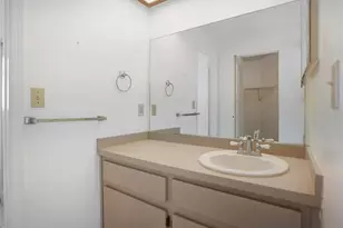2289 Lake Forest Ave, Spring Hill, FL 34609 - Photo 16