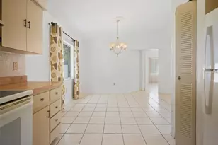 2289 Lake Forest Ave, Spring Hill, FL 34609 - Photo 6