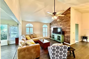 3606 57th Ave Dr W, Bradenton, FL 34210 - Photo 4