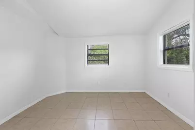 2405 E Annie Street, Tampa, FL 33612 - Photo 34