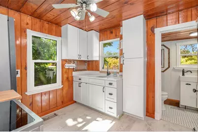 5002 30th Street W, Bradenton, FL 34207 - Photo 8
