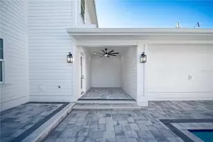 1200 13th St N, Saint Petersburg, FL 33705 - Photo 24