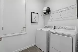 122 Anchor Line Dr, Apollo Beach, FL 33572 - Photo 32
