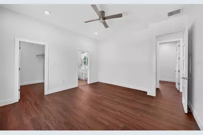 8003 Chaney Lane, Tampa, FL 33617 - Photo 20