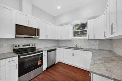 8003 Chaney Lane, Tampa, FL 33617 - Photo 14
