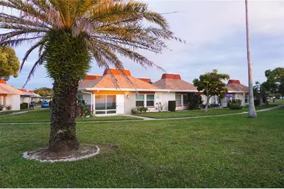 4337 Tahitian Gardens Circle #E, Holiday, FL 34691 - Photo 1