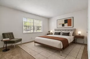 43 Country Club Dr, Largo, FL 33771 - Photo 18