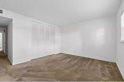 43 Country Club Drive, Largo, FL 33771 - Photo 26