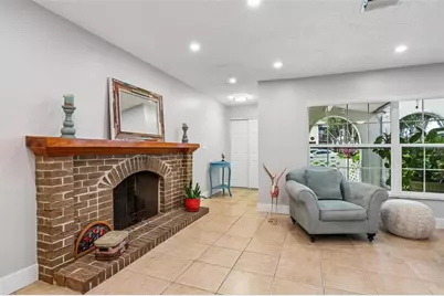 7699 92nd Street, Seminole, FL 33777 - Photo 14
