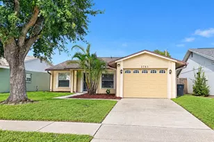 1761 Lakeview Village Dr, Brandon, FL 33510 - Photo 1