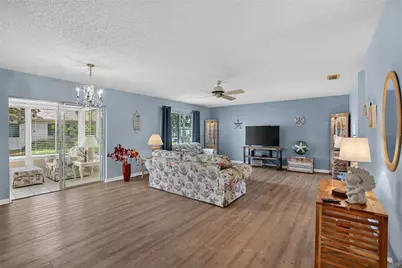 2203 Highclere Circle #2203, Sun City Center, FL 33573 - Photo 4