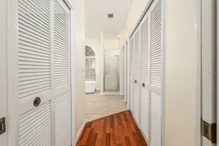 9317 Heritage Oak Ct, Tampa, FL 33647 - Photo 16