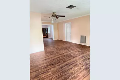 2700 56th Lane N, Saint Petersburg, FL 33710 - Photo 8