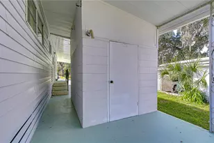 6128 Ridgewood Dr, Zephyrhills, FL 33542 - Photo 22