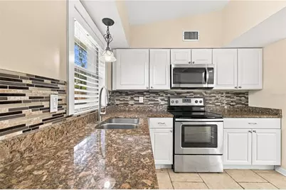10312 Lake Carroll Way, Tampa, FL 33618 - Photo 18
