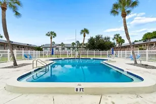650 Pinellas Point Dr S, Saint Petersburg, FL 33705 - Photo 32