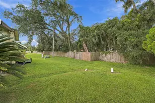 4903 Blanco Dr, Zephyrhills, FL 33541 - Photo 20
