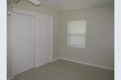 3900 12th Street NE, Saint Petersburg, FL 33703 - Photo 14
