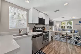 3720 W Elrod Ave, Tampa, FL 33611 - Photo 12