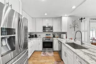 3369 Hunt Club Dr, Clearwater, FL 33761 - Photo 16