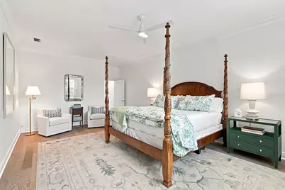 2705 W Trilby Avenue, Tampa, FL 33611 - Photo 40