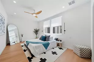 2104 4th St S, Saint Petersburg, FL 33705 - Photo 26