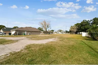 3337 W Woodlawn Avenue, Tampa, FL 33607 - Photo 4