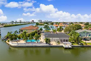 3905 Fontainebleau Dr, Tampa, FL 33634 - Photo 2